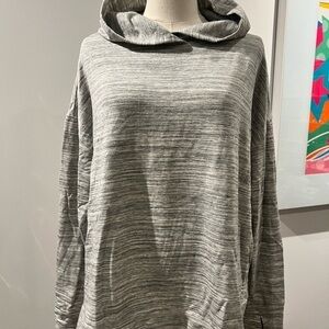 Eddie Bauer Women’s Heather Gray Oversized Cowl Neck hooded Sweater